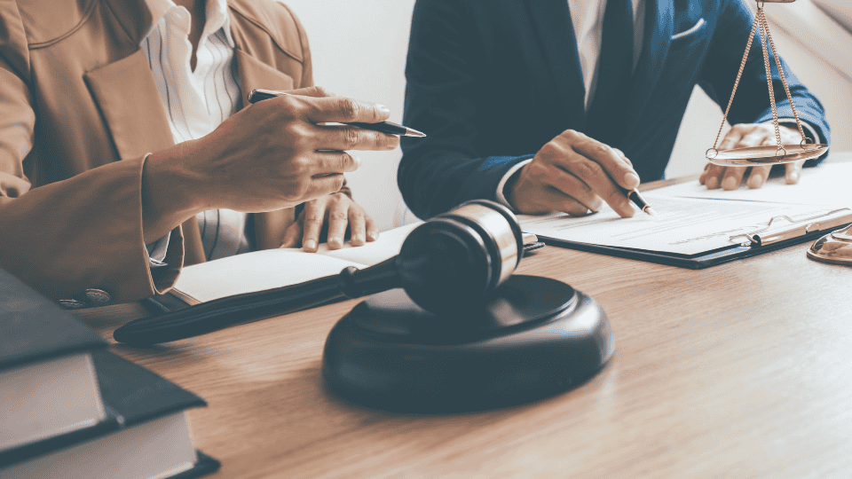 Everything Auctioneers Need to Know About the Reserve Bid